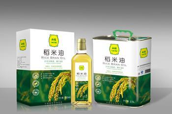 食用油灌裝機(jī)灌裝效果