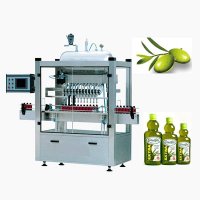 快又準(zhǔn)!三個(gè)字詮釋了這臺(tái)小型橄欖油灌裝機(jī)